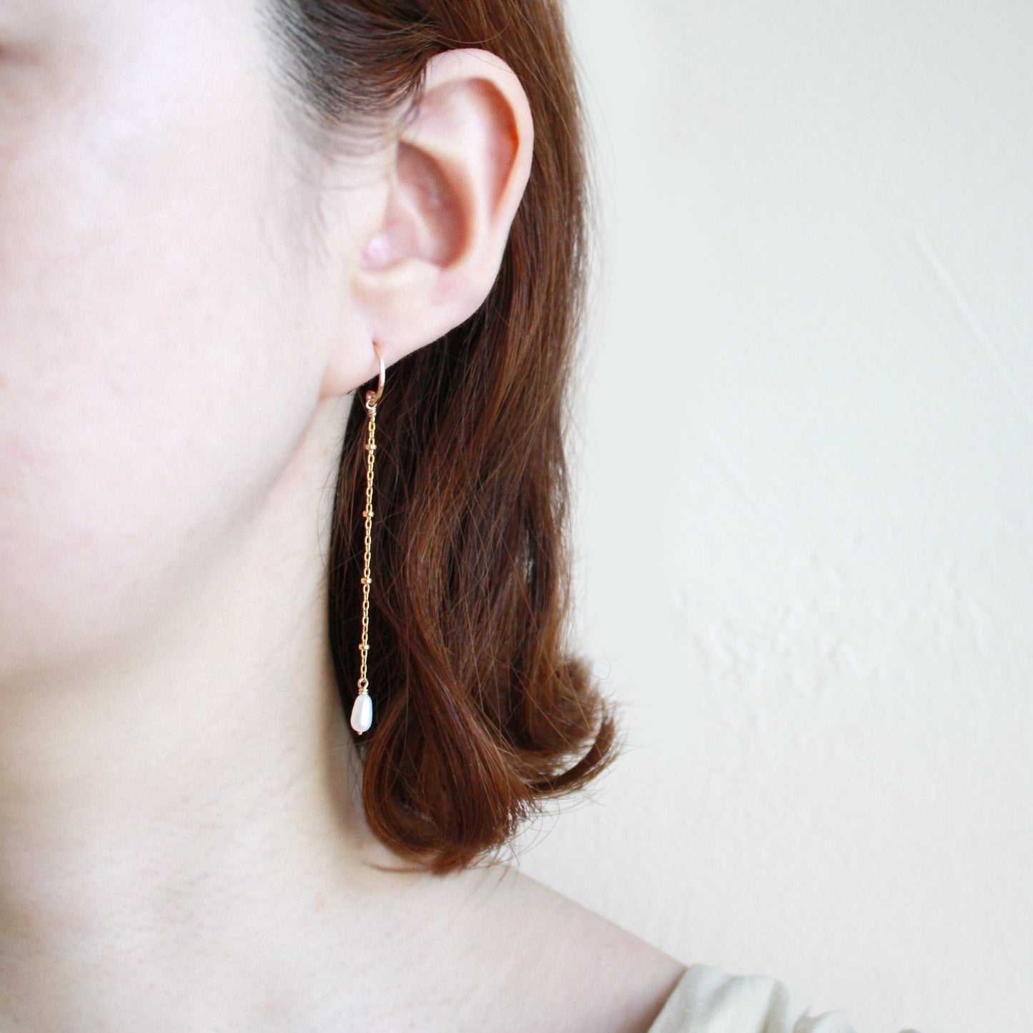 Pearl Saturn Chain Dangle Earrings - Long