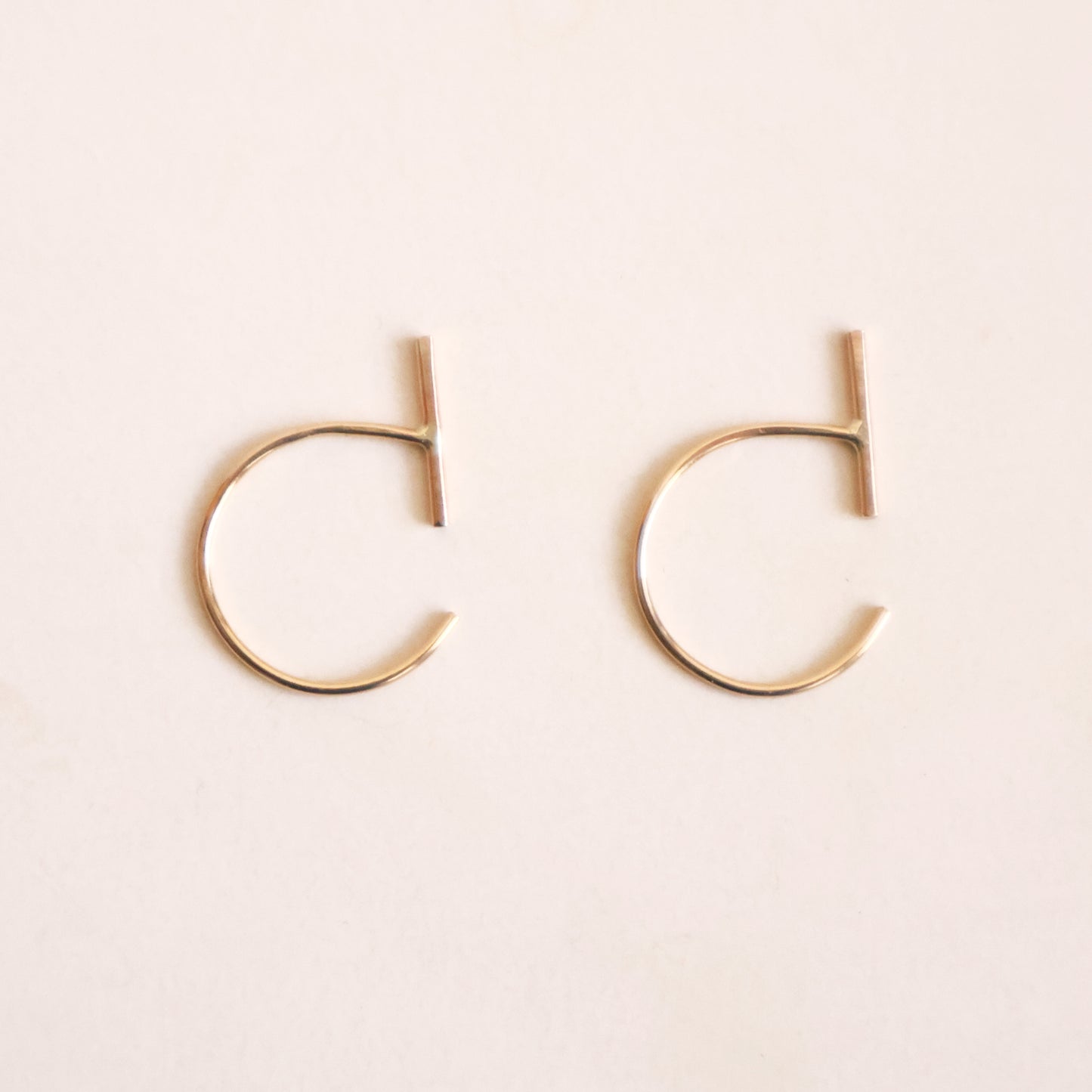 [Wholesale] Bar Hoop Earrings - Gold (EVI06-G) / Silver (EVI06-S)