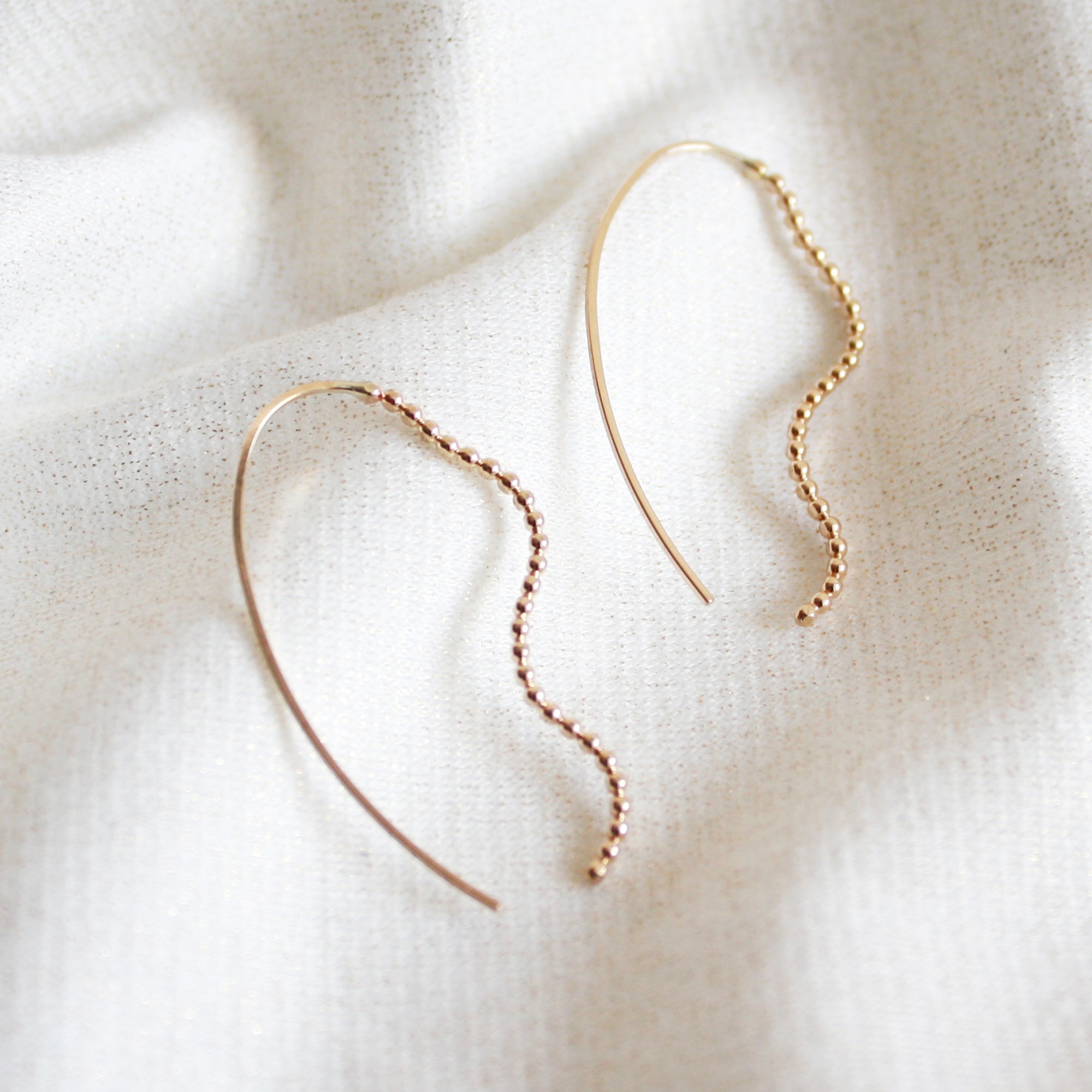 EARRINGS – Hooks and Luxe