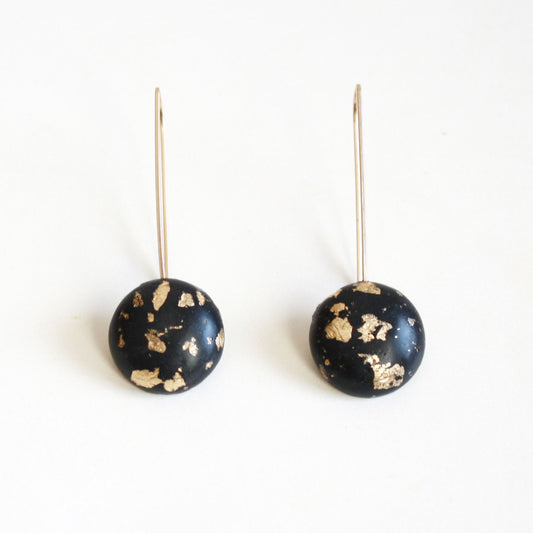 sustainable black dome threader earrings 