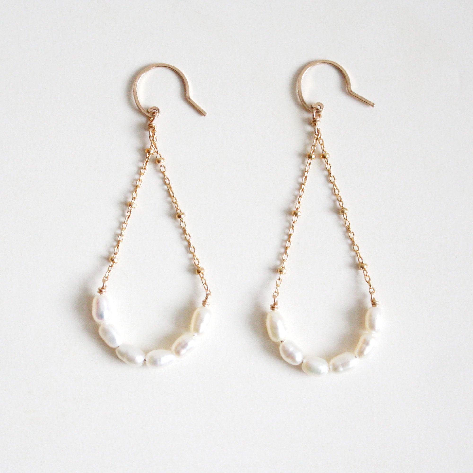 Large dangle earrings deals