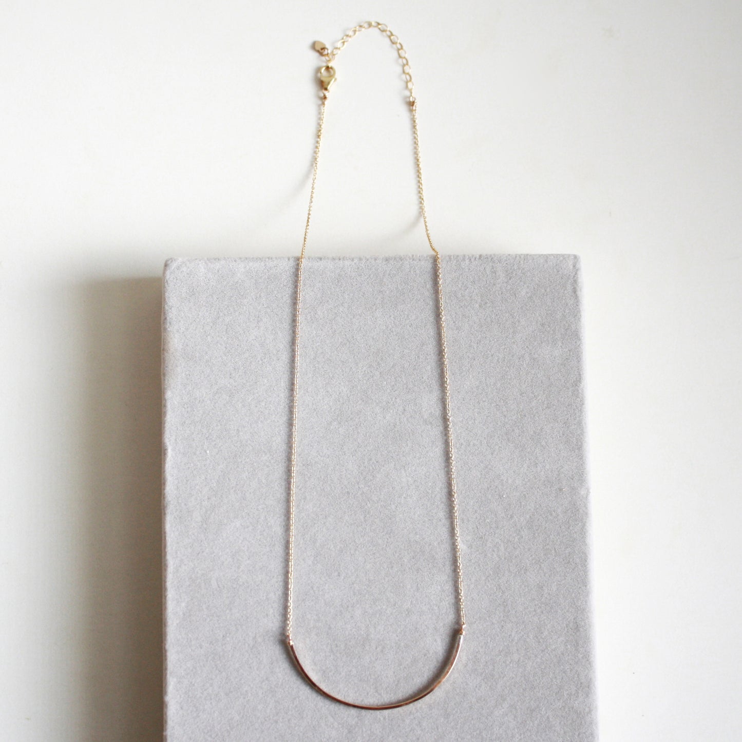 gold hald circle necklace