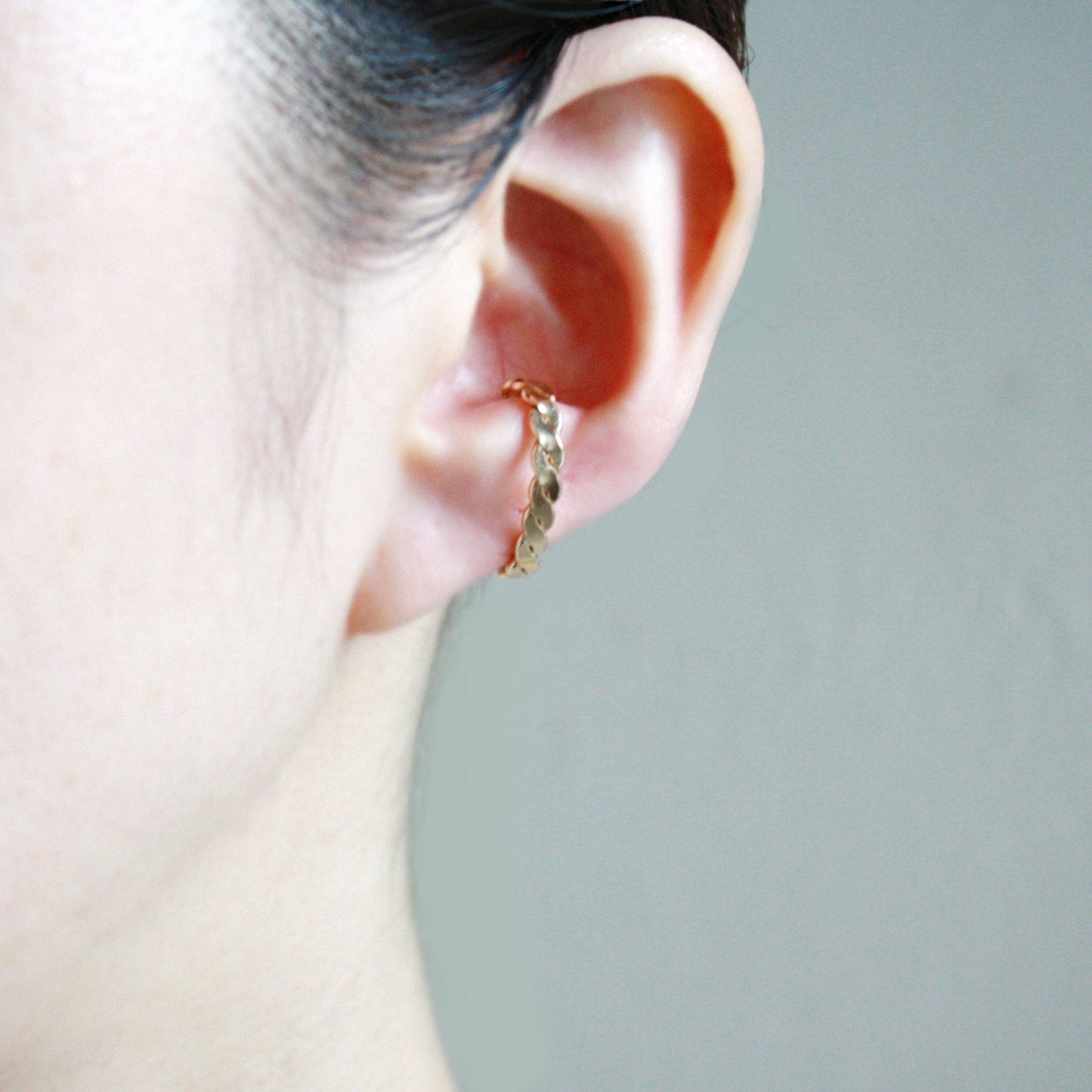 Twisted Patterned Ear Cuff