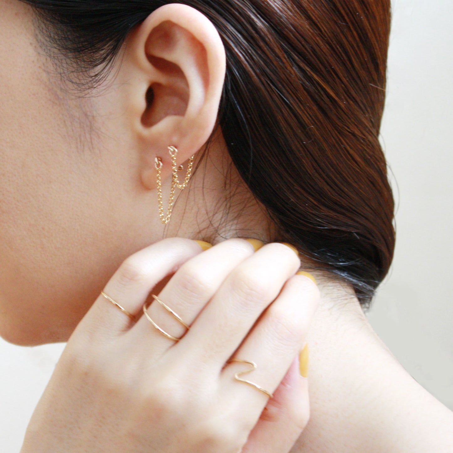 gold chain hoop stud earrings