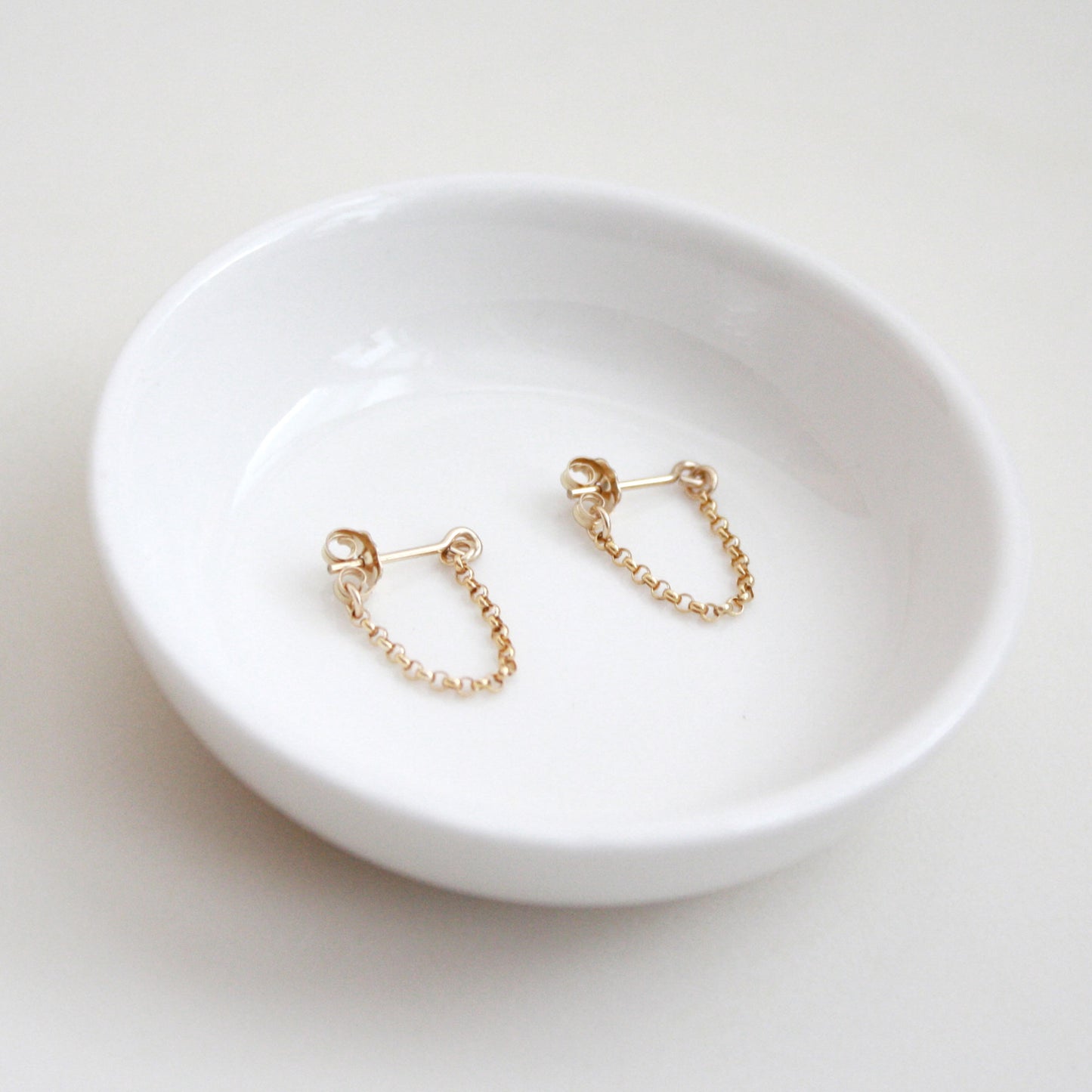 gold chain hoop stud earrings