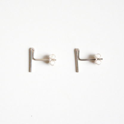 Bar Stud Earrings - Short