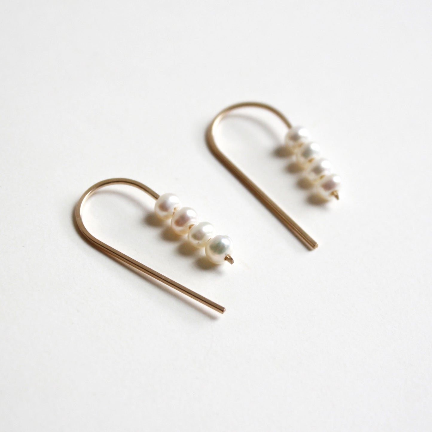 Short Arc Threader Earrings - Small Multiple Pearls